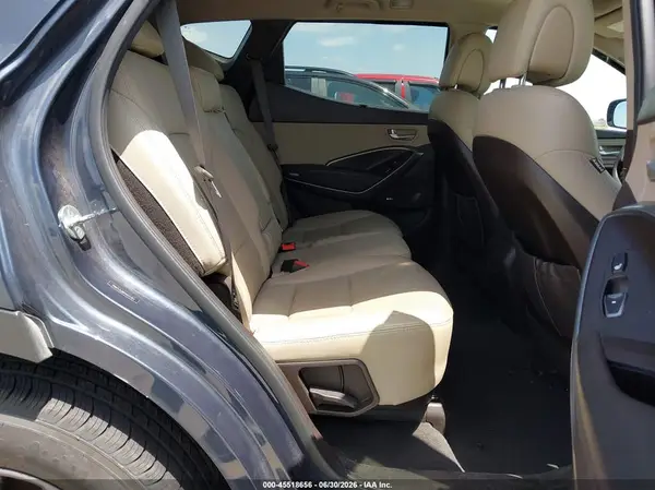 5NMZU3LB6HH037303 2017 HYUNDAI SANTA FE - Image 8