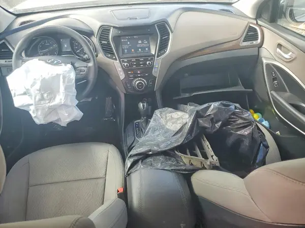 5NMZU3LB6HH037866 2017 HYUNDAI SANTA FE - Image 8