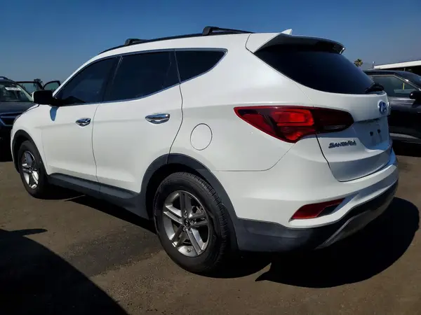5NMZU3LB6HH045272 2017 HYUNDAI SANTA FE - Image 2
