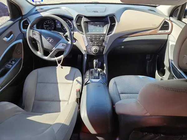 5NMZU3LB6HH049614 2017 HYUNDAI SANTA FE - Image 8