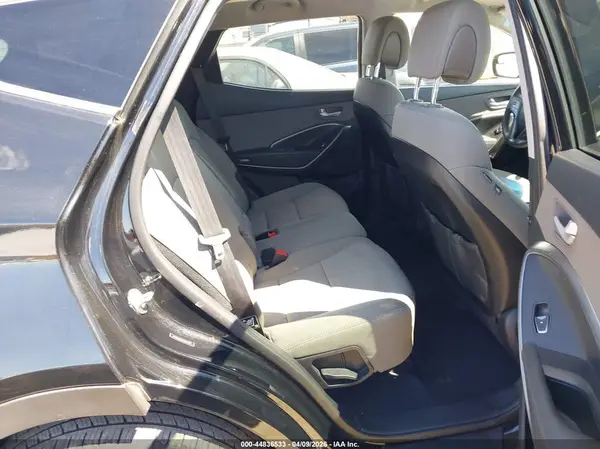 5NMZU3LB6HH051007 2017 HYUNDAI SANTA FE - Image 8