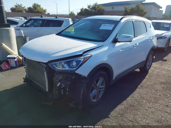 5NMZU3LB6HH051153 2017 HYUNDAI SANTA FE - Image 2
