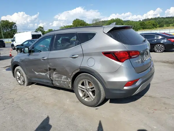 5NMZU3LB6JH054043 2018 HYUNDAI SANTA FE - Image 2