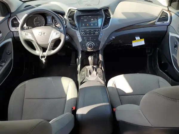 5NMZU3LB6JH054043 2018 HYUNDAI SANTA FE - Image 8