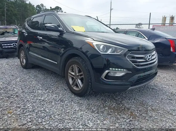 5NMZU3LB6JH063812 2018 HYUNDAI SANTA FE - Image 1
