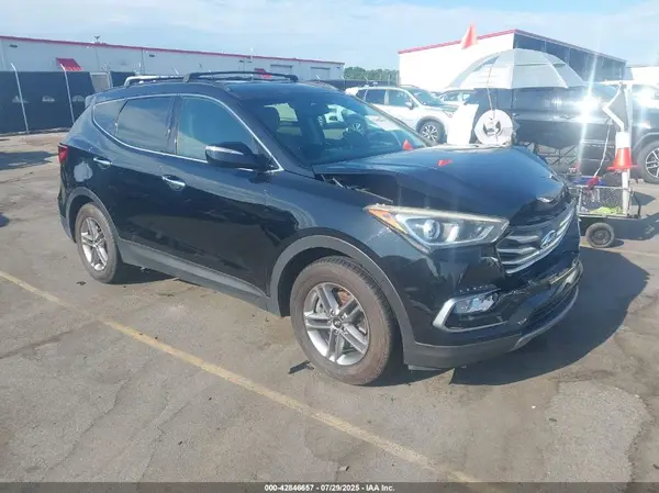 5NMZU3LB6JH067262 2018 HYUNDAI SANTA FE - Image 1
