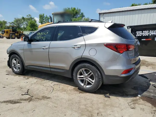 5NMZU3LB6JH070453 2018 HYUNDAI SANTA FE - Image 2