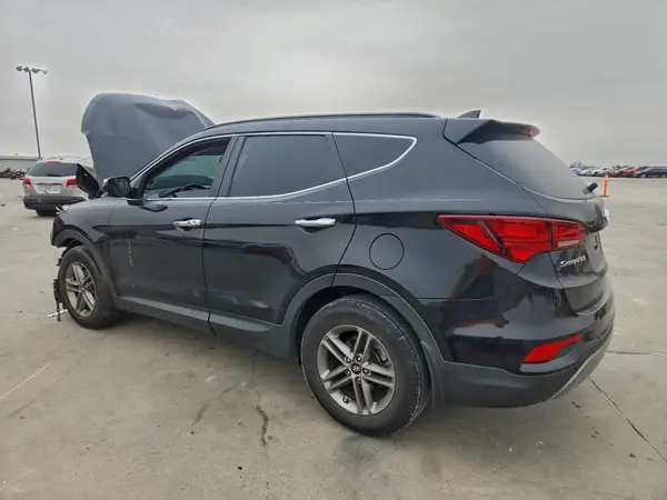 5NMZU3LB6JH073899 2018 HYUNDAI SANTA FE - Image 2