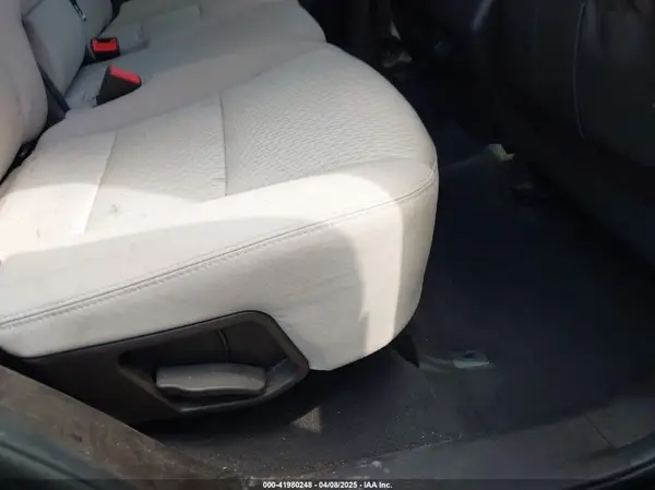 5NMZU3LB6JH101152 2018 HYUNDAI SANTA FE - Image 8