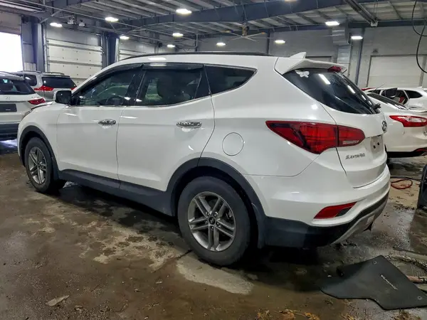 5NMZU3LB6JH101670 2018 HYUNDAI SANTA FE - Image 2