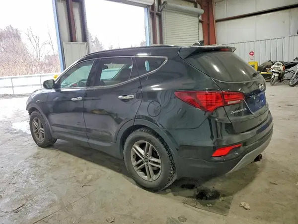 5NMZU3LB6JH104116 2018 HYUNDAI SANTA FE - Image 2