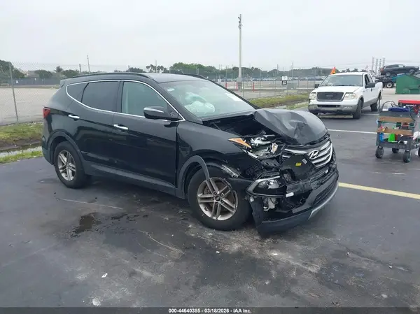 5NMZU3LB6JHO57976 2018 HYUNDAI SANTA FE - Image 1