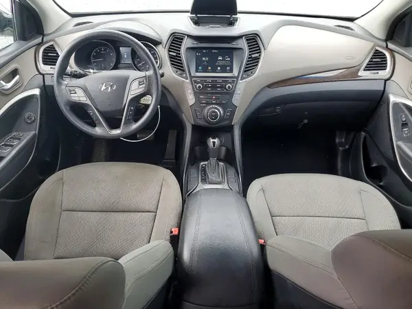 5NMZU3LB7HH001247 2017 HYUNDAI SANTA FE - Image 8