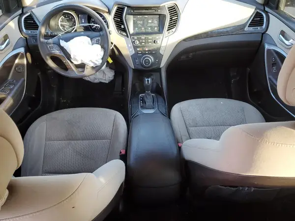 5NMZU3LB7HH001930 2017 HYUNDAI SANTA FE - Image 8