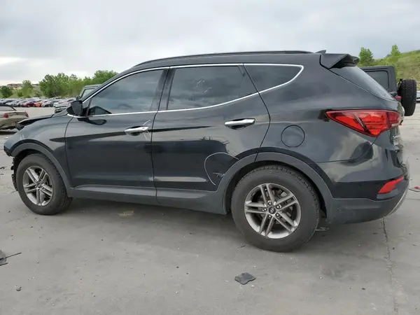 5NMZU3LB7HH002947 2017 HYUNDAI SANTA FE - Image 2