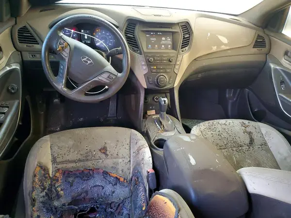 5NMZU3LB7HH007534 2017 HYUNDAI SANTA FE - Image 8