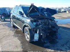 5NMZU3LB7HH009896 2017 HYUNDAI SANTA FE