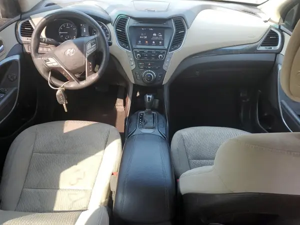 5NMZU3LB7HH011356 2017 HYUNDAI SANTA FE - Image 8