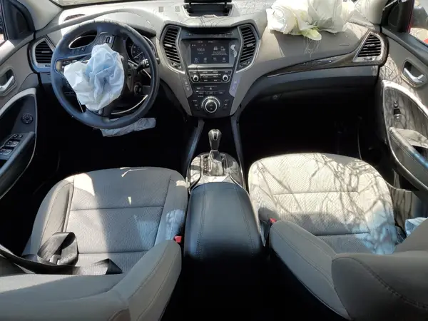 5NMZU3LB7HH011986 2017 HYUNDAI SANTA FE - Image 8