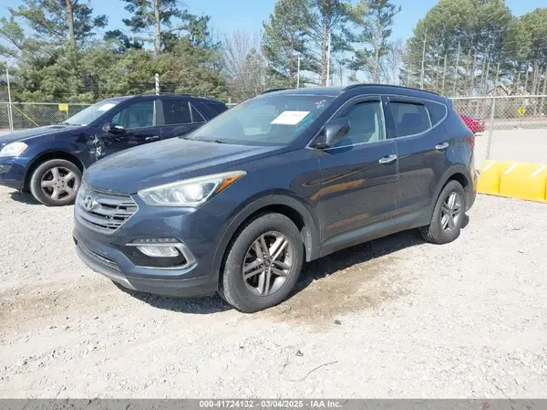 5NMZU3LB7HH012233 2017 HYUNDAI SANTA FE - Image 2