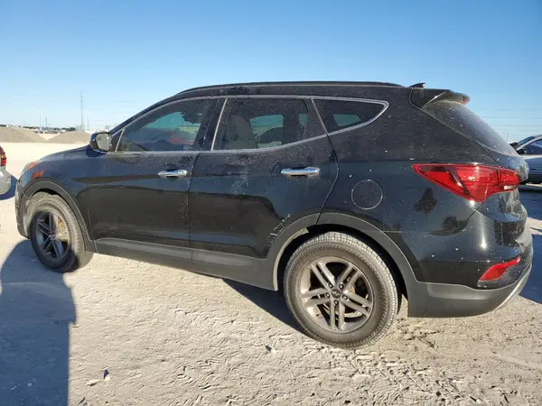 5NMZU3LB7HH012636 2017 HYUNDAI SANTA FE - Image 2