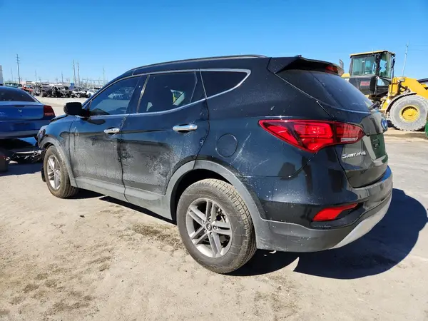 5NMZU3LB7HH014399 2017 HYUNDAI SANTA FE - Image 2