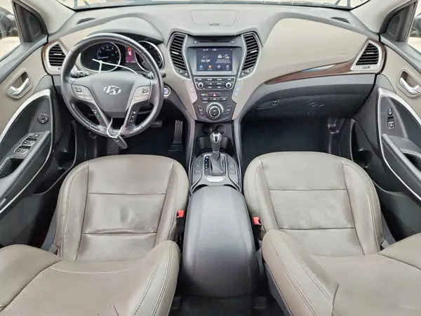 5NMZU3LB7HH014483 2017 HYUNDAI SANTA FE - Image 8
