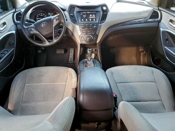 5NMZU3LB7HH023958 2017 HYUNDAI SANTA FE - Image 8