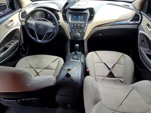 5NMZU3LB7HH029582 2017 HYUNDAI SANTA FE - Image 8