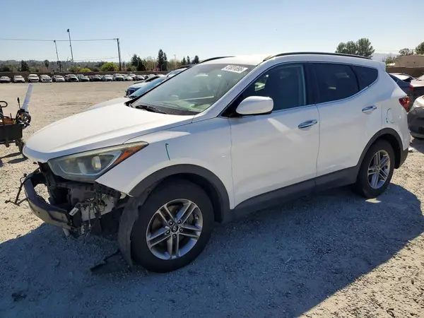 5NMZU3LB7HH031977 2017 HYUNDAI SANTA FE - Image 1