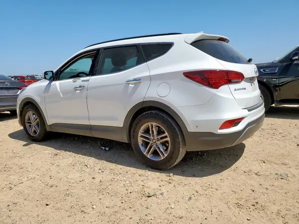 5NMZU3LB7HH035091 2017 HYUNDAI SANTA FE - Image 2