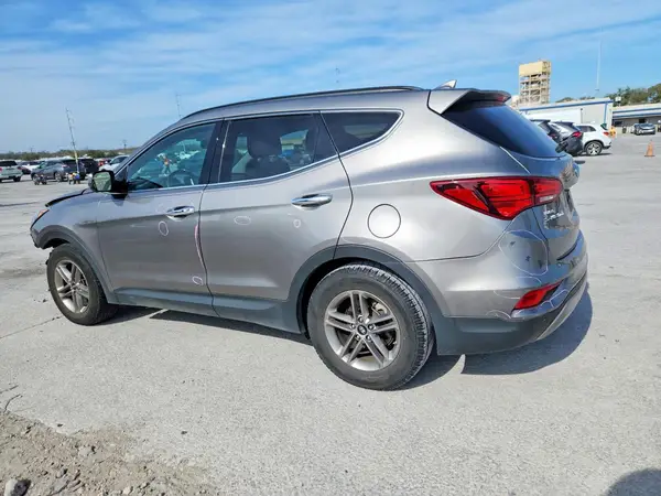 5NMZU3LB7HH038038 2017 HYUNDAI SANTA FE - Image 2