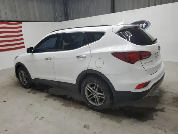 5NMZU3LB7HH043059 2017 HYUNDAI SANTA FE - Image 2