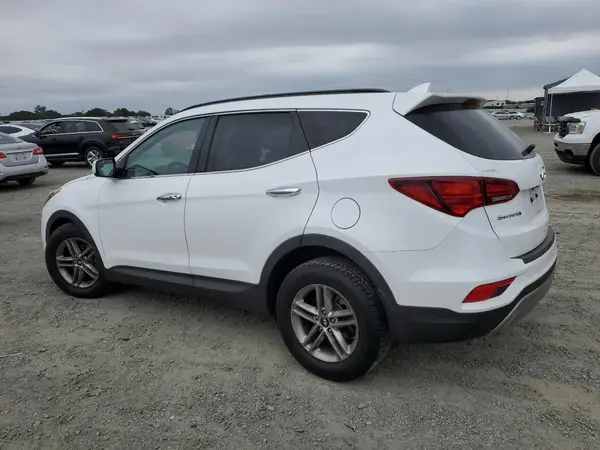 5NMZU3LB7HH050822 2017 HYUNDAI SANTA FE - Image 2