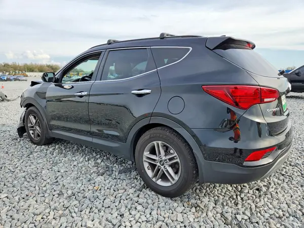 5NMZU3LB7HH052005 2017 HYUNDAI SANTA FE - Image 2