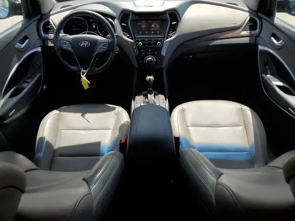 5NMZU3LB7JH057047 2018 HYUNDAI SANTA FE - Image 8