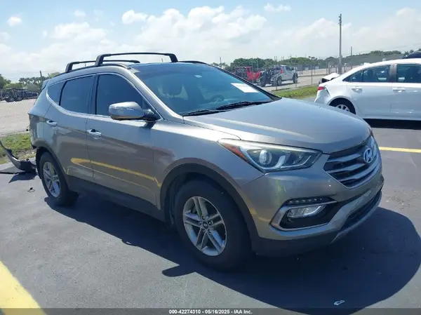 5NMZU3LB7JH064094 2018 HYUNDAI SANTA FE - Image 1