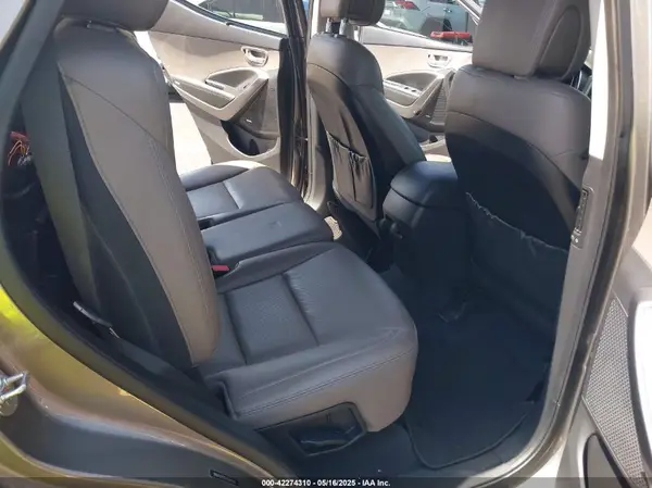 5NMZU3LB7JH064094 2018 HYUNDAI SANTA FE - Image 8