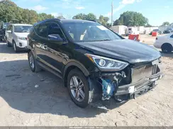5NMZU3LB7JH079811 2018 HYUNDAI SANTA FE