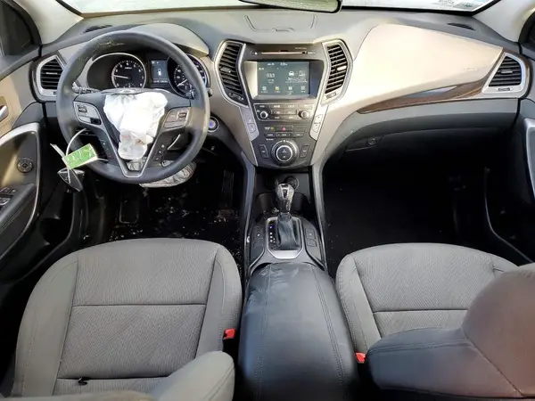 5NMZU3LB7JH081252 2018 HYUNDAI SANTA FE - Image 8