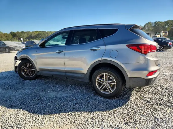 5NMZU3LB8HH003329 2017 HYUNDAI SANTA FE - Image 2