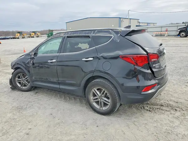 5NMZU3LB8HH014749 2017 HYUNDAI SANTA FE - Image 2
