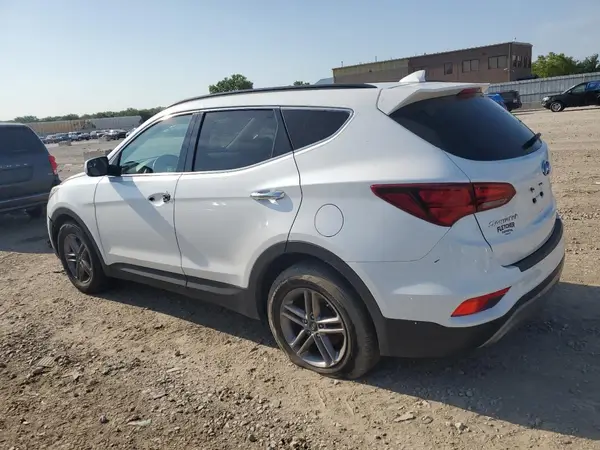 5NMZU3LB8HH018610 2017 HYUNDAI SANTA FE - Image 2