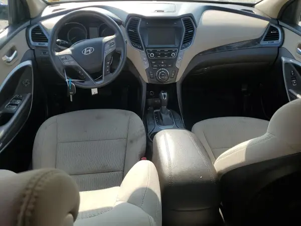 5NMZU3LB8HH018610 2017 HYUNDAI SANTA FE - Image 8