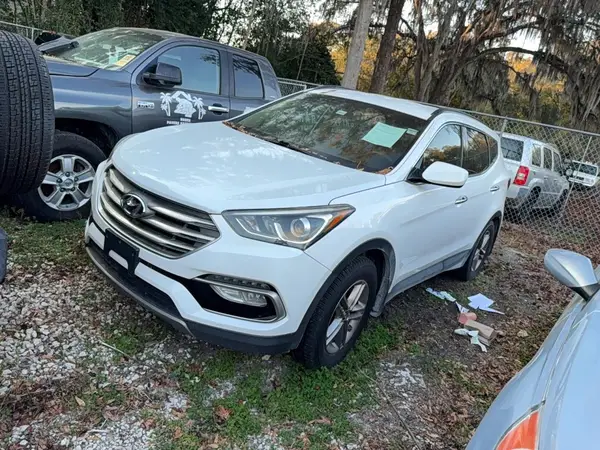 5NMZU3LB8HH019272 2017 HYUNDAI SANTA FE - Image 2