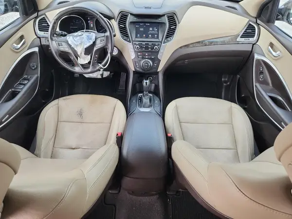 5NMZU3LB8HH019871 2017 HYUNDAI SANTA FE - Image 8