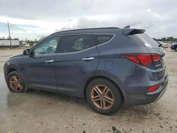 5NMZU3LB8HH020230 2017 HYUNDAI SANTA FE - Image 2