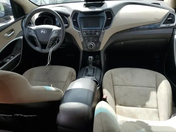 5NMZU3LB8HH020230 2017 HYUNDAI SANTA FE - Image 8
