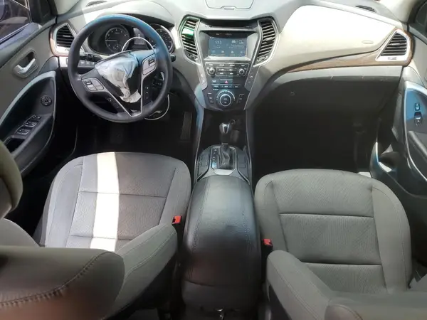 5NMZU3LB8HH027615 2017 HYUNDAI SANTA FE - Image 8