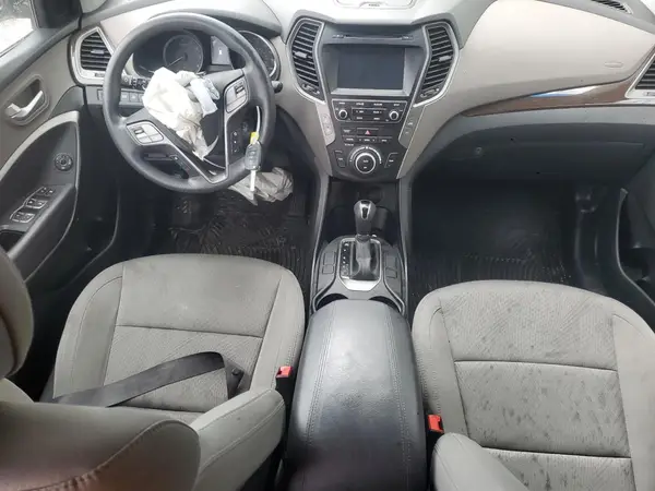5NMZU3LB8HH032409 2017 HYUNDAI SANTA FE - Image 8